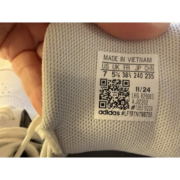 Adidas Courtblock Women's 7 Tennis Leather Shoes White Black New With Tags - Picture 8 of 10